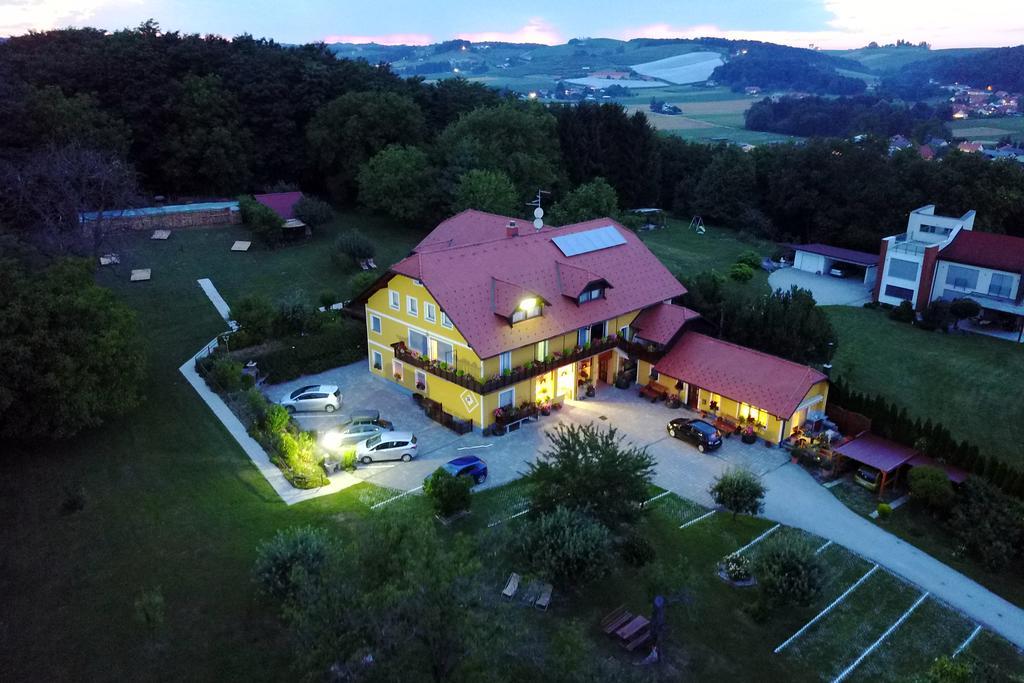 Panorama B&B Ptuj Ngoại thất bức ảnh